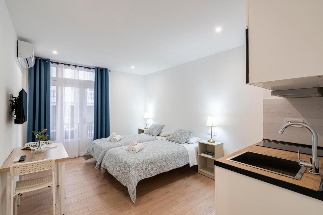 Room Plaza Espana Madrid Luaran gambar