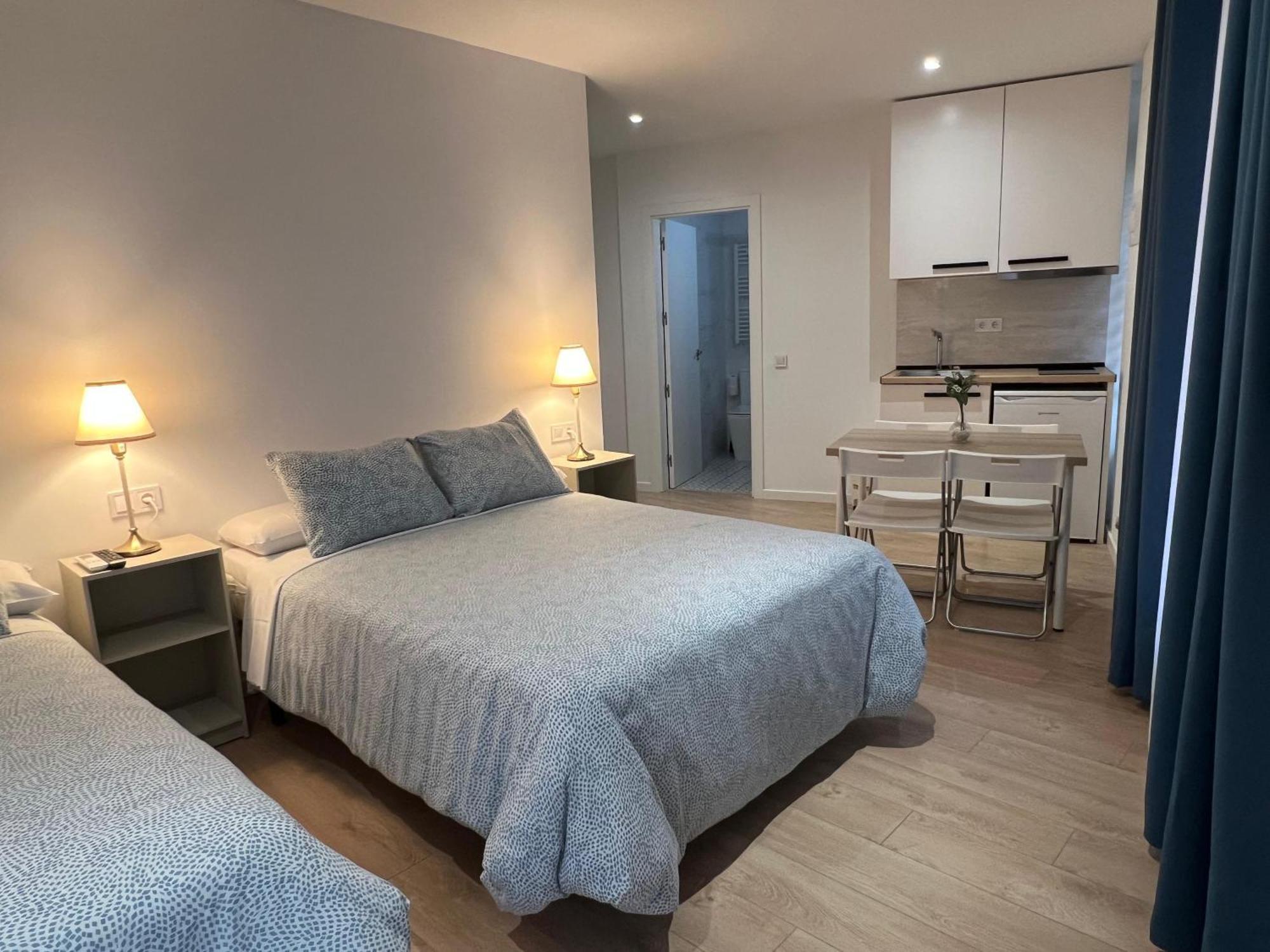 Room Plaza Espana Madrid Luaran gambar